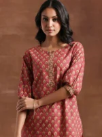 Pink Printed Cotton Straight Kurti - Image 3