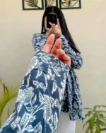 Women Typographic Print Regular Fit T-Shirt - Image 5