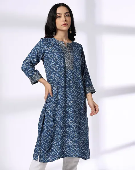 473Wx593H-443067318-indigo-MODEL.webp Craft Inspired All-Over Printed Kurta - Image 1